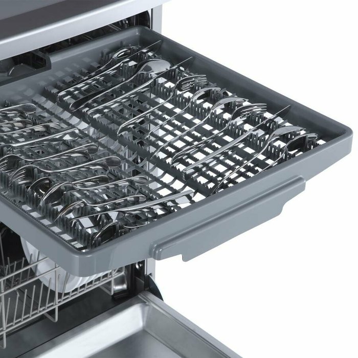Посудомоечная машина бирюса купить. Посудомойка Бирюса. Бирюса DWF-614/6 M посудомоечная машина 60 см в интерьере. Трехуровневая Бирюса машинка.